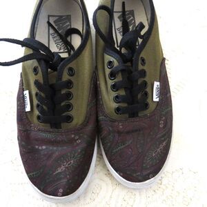 Vans Authentic Women's Custom Design Olive/Paisley  7.5 EUC